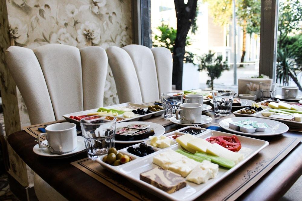 Grand Bursa Hotel Esterno foto